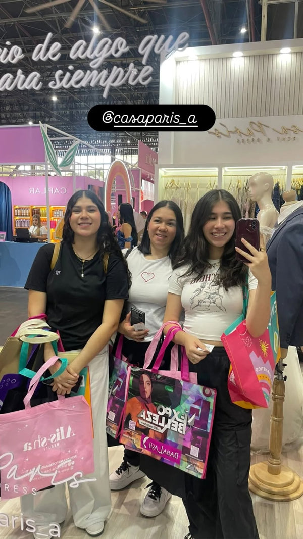 Casa París en Expobelleza 2025: stand, asesoría de imagen y vestidos en alquiler (8)