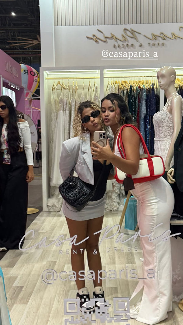 Casa París en Expobelleza 2025: stand, asesoría de imagen y vestidos en alquiler (10)