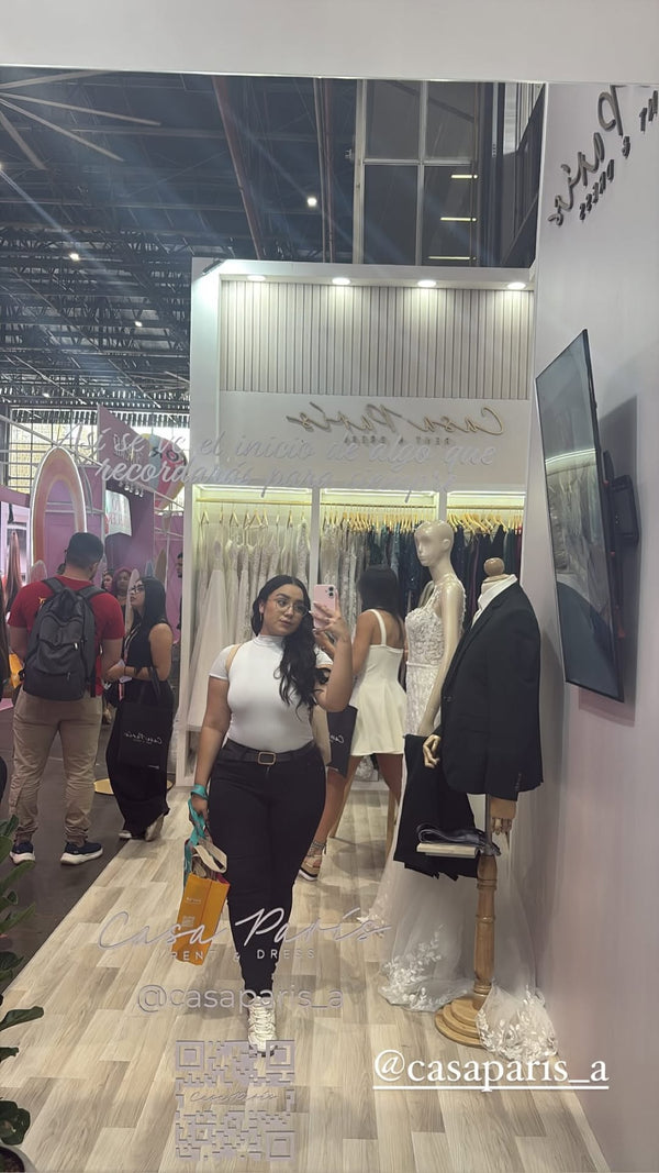 Casa París en Expobelleza 2025: stand, asesoría de imagen y vestidos en alquiler (13)