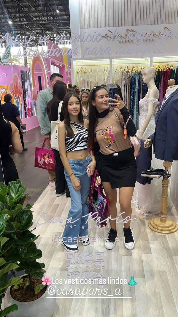 Casa París en Expobelleza 2025: stand, asesoría de imagen y vestidos en alquiler (16)