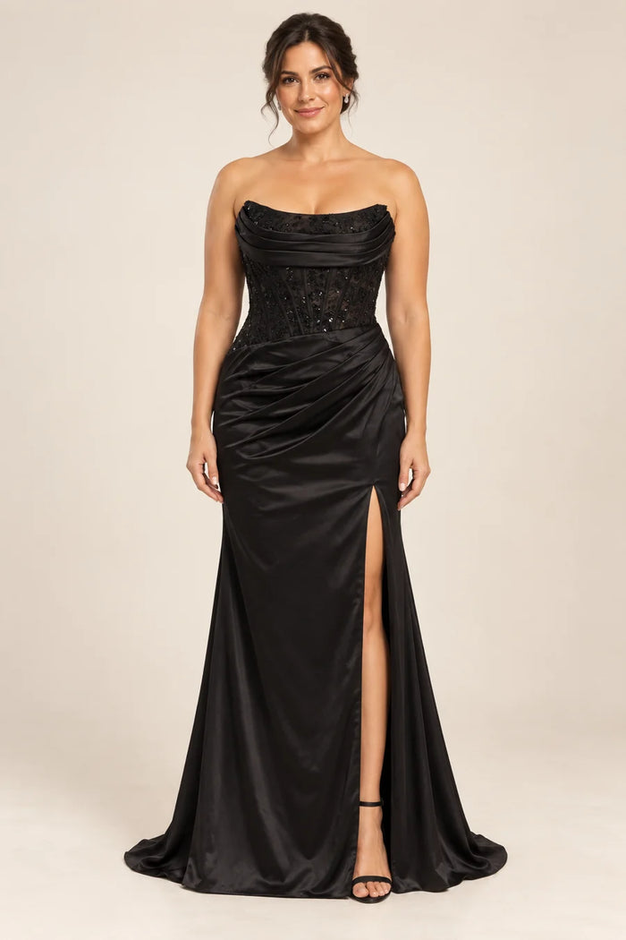 Vestido de grado bordado sobre negro en color negro, colección 2026 de Casa París en modelo virtual