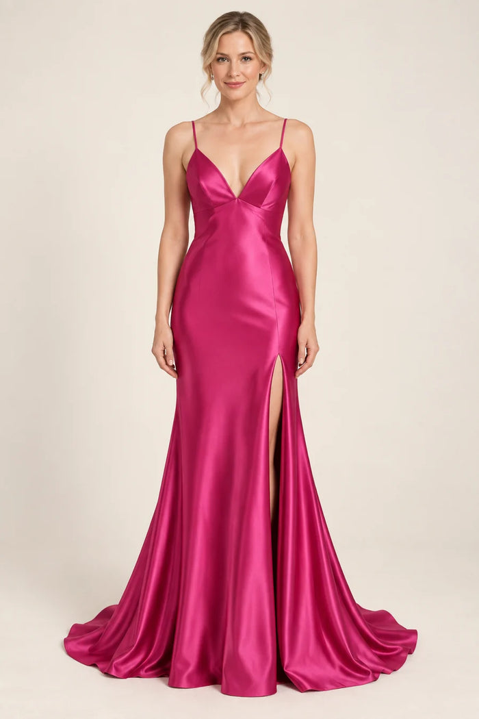 Vestido de grado sirena fucsia en color fucsia, colección 2026 de Casa París en modelo virtual